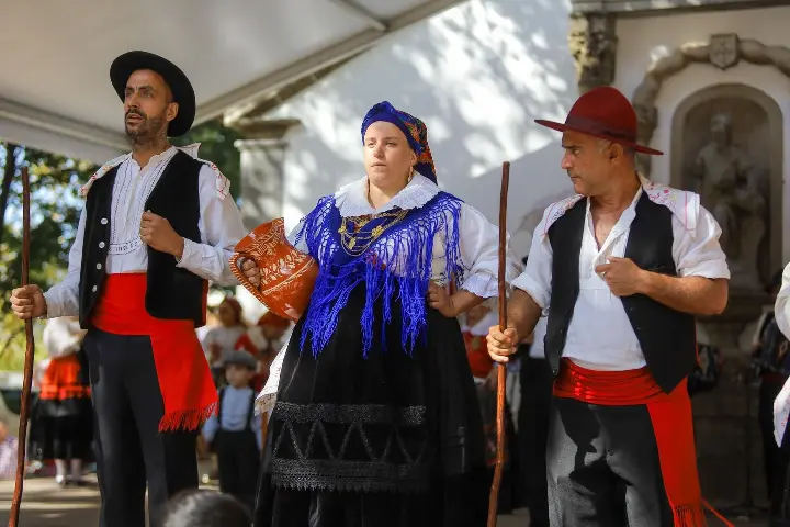 Ranchos Folclóricos do Minho ou Ranchos Folclóricos Minhotos